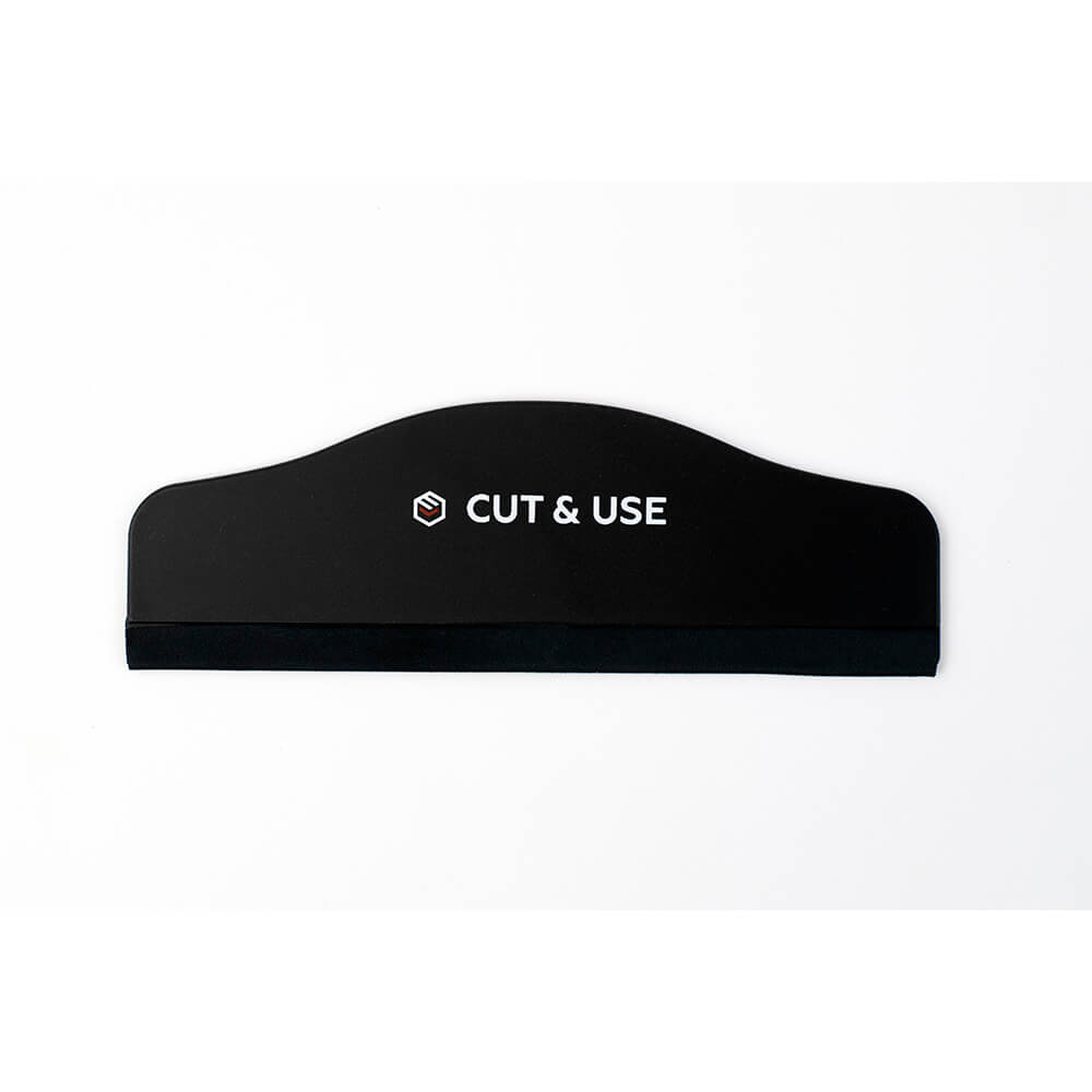 Squeegee for mounting protective film, tablets