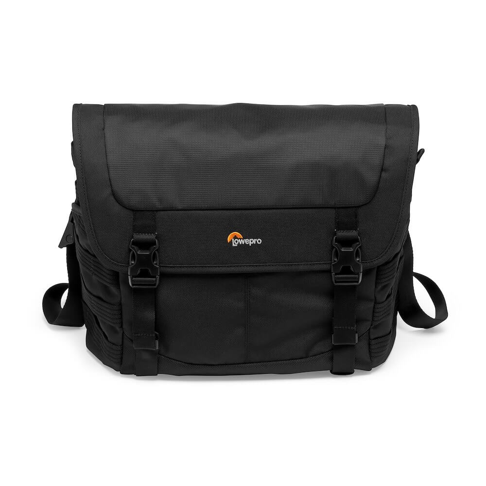 Olkalaukku ProTactic MG 160 AW II Messenger Musta 