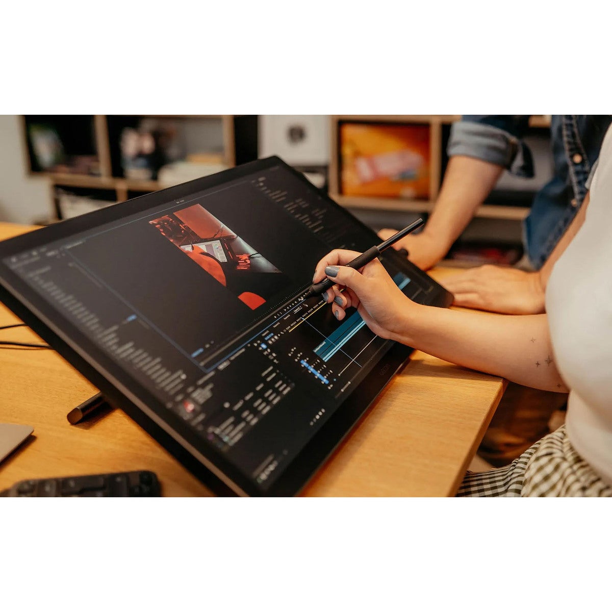 Pen Display Wacom Cintiq 24 (2025) - Tura Scandinavia