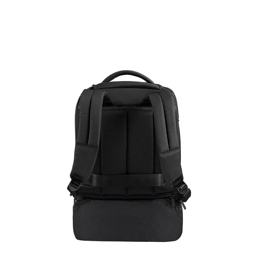 nickerson 3 pocket expandable backpack