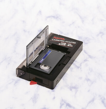 HAMA VHS-C/VHS Auto Cassette Adapt er